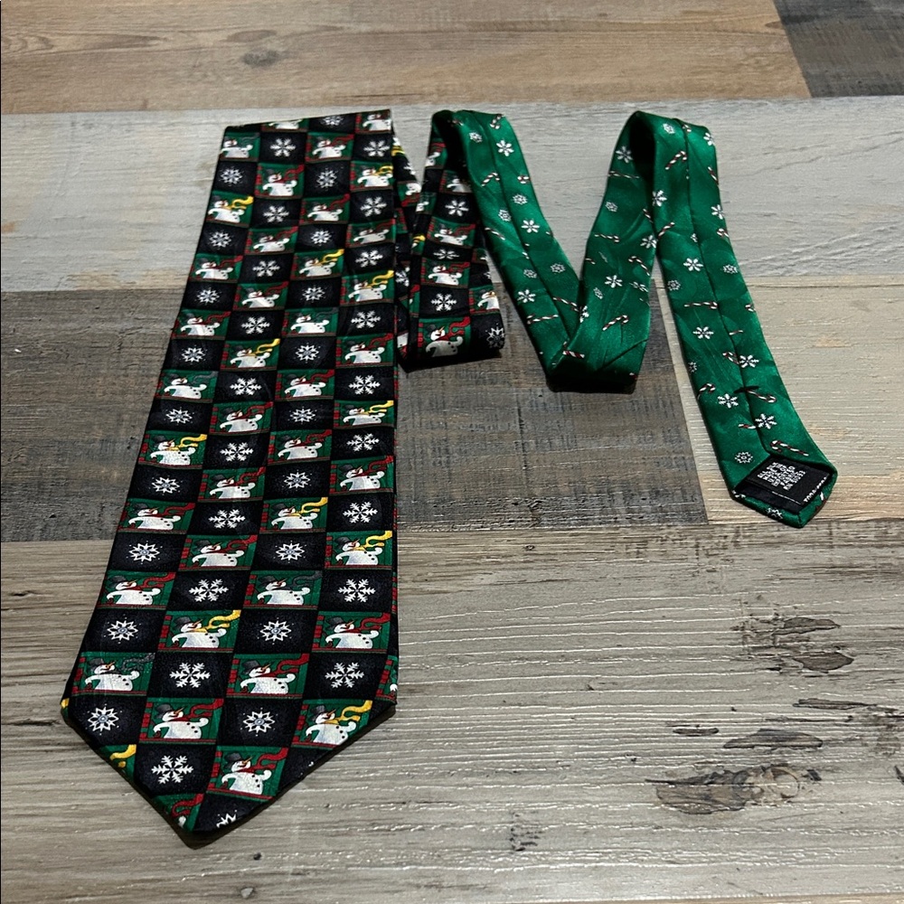 VTG Hallmark Holiday Tradition Men’s Christmas Black Green Snowman Silk Ties
